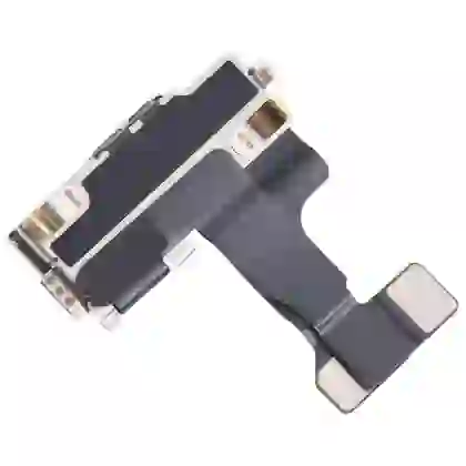 Thay camera trước iPhone 16 giữ Face ID 3
